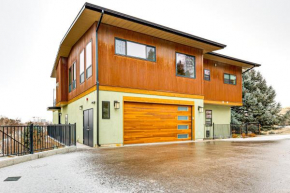 2 Mi to Dtwn Dog-Friendly Gem with Patio in Boise
